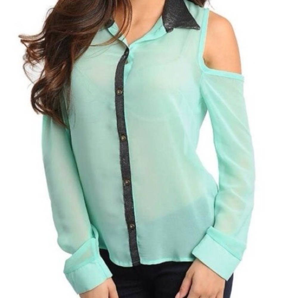 Cut Out Shoulder Mint Top